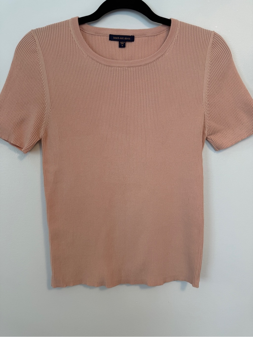 Skies Are Blue Ribbed pink Tee shirt nwot